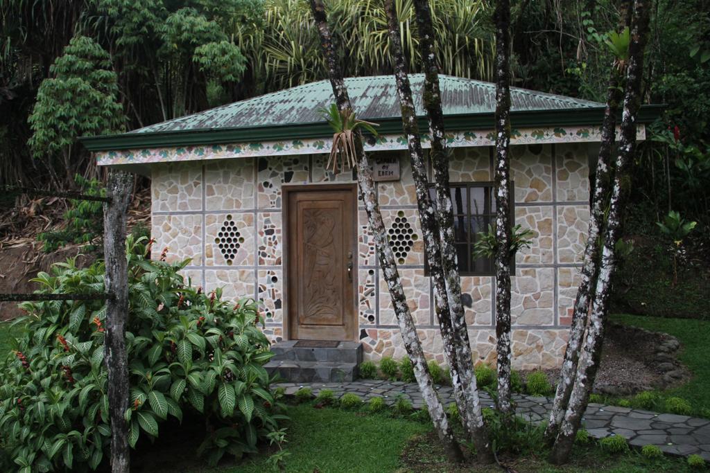 نويفو أرينال Gingerbread Restaurant & Hotel الغرفة الصورة